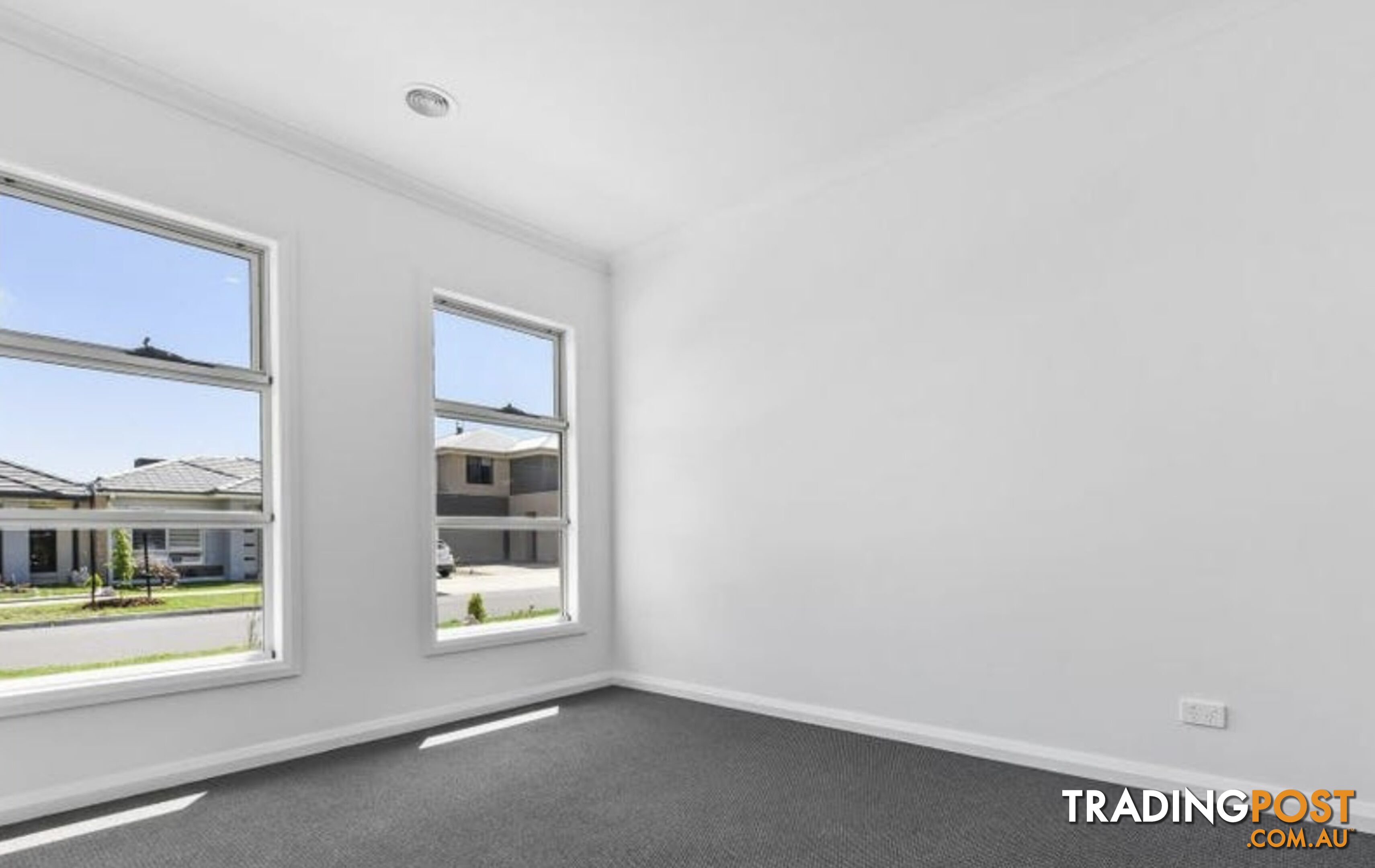 10 Diplomat Crescent CRANBOURNE SOUTH VIC 3977