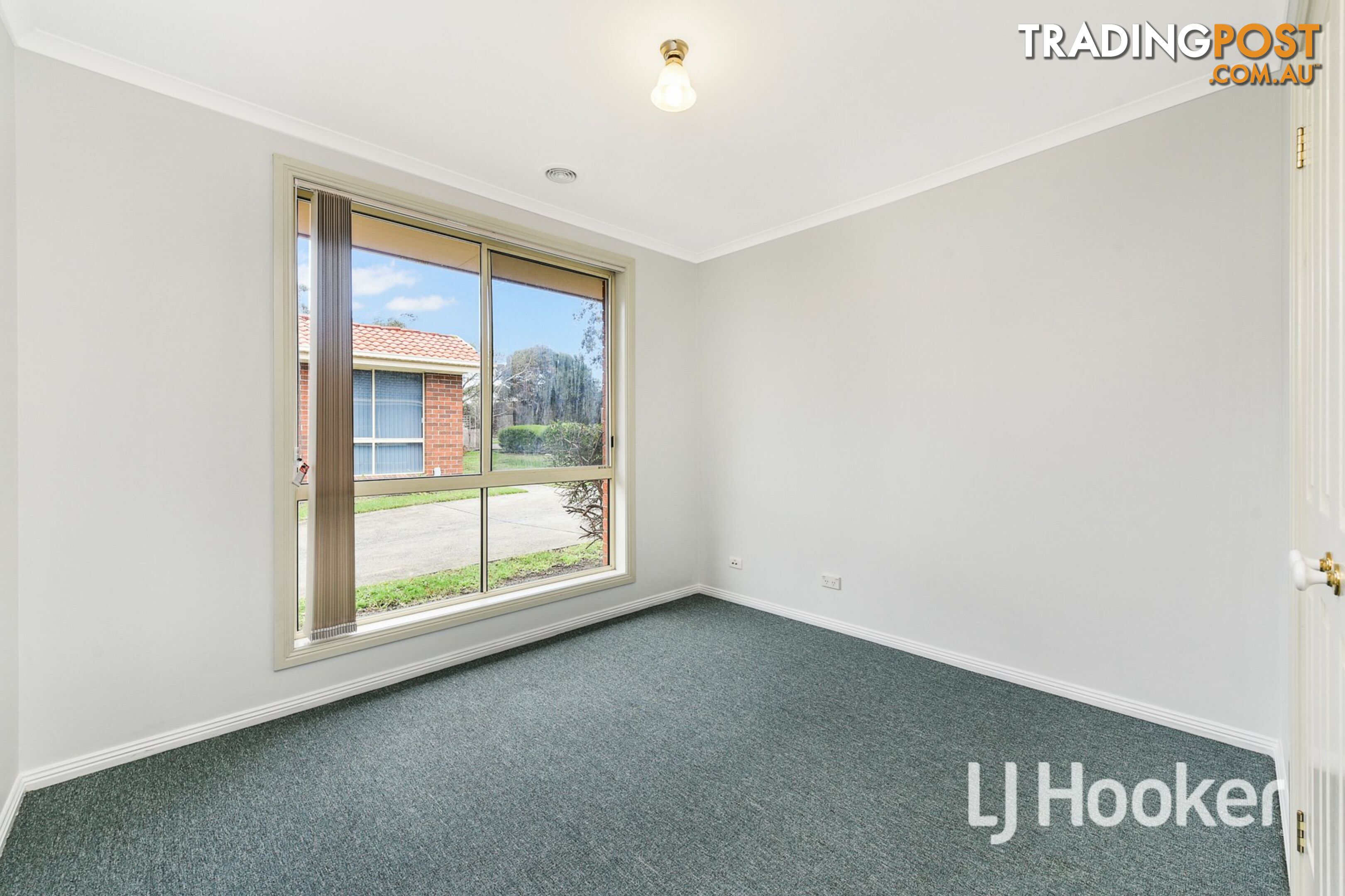 1/70-72 Robjant Street HAMPTON PARK VIC 3976