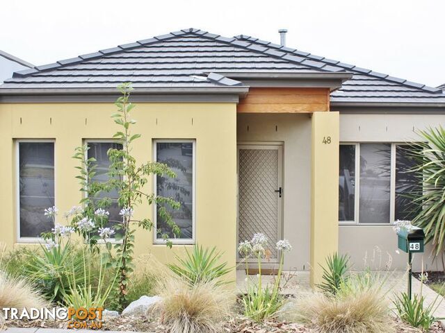 48 Mannavue Boulevard CRANBOURNE NORTH VIC 3977