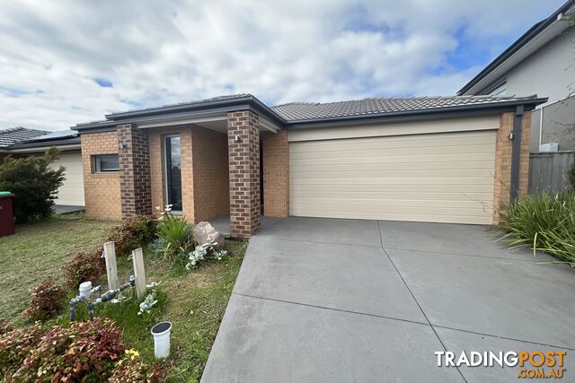 3 Elmtree Crescent CLYDE NORTH VIC 3978