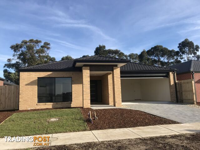 104 Fiorelli Boulevard CRANBOURNE EAST VIC 3977