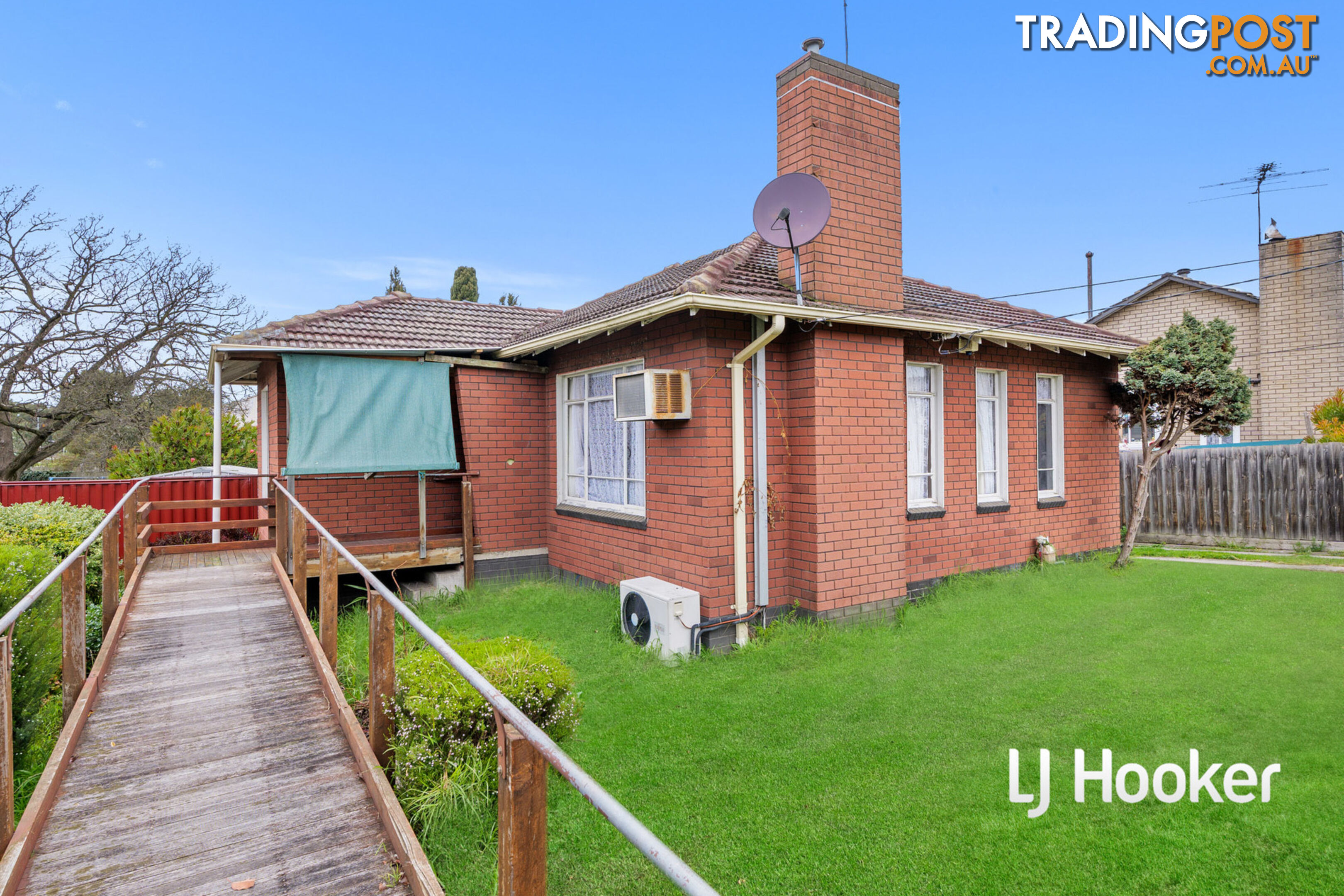 51 Paperbark Street DOVETON VIC 3177