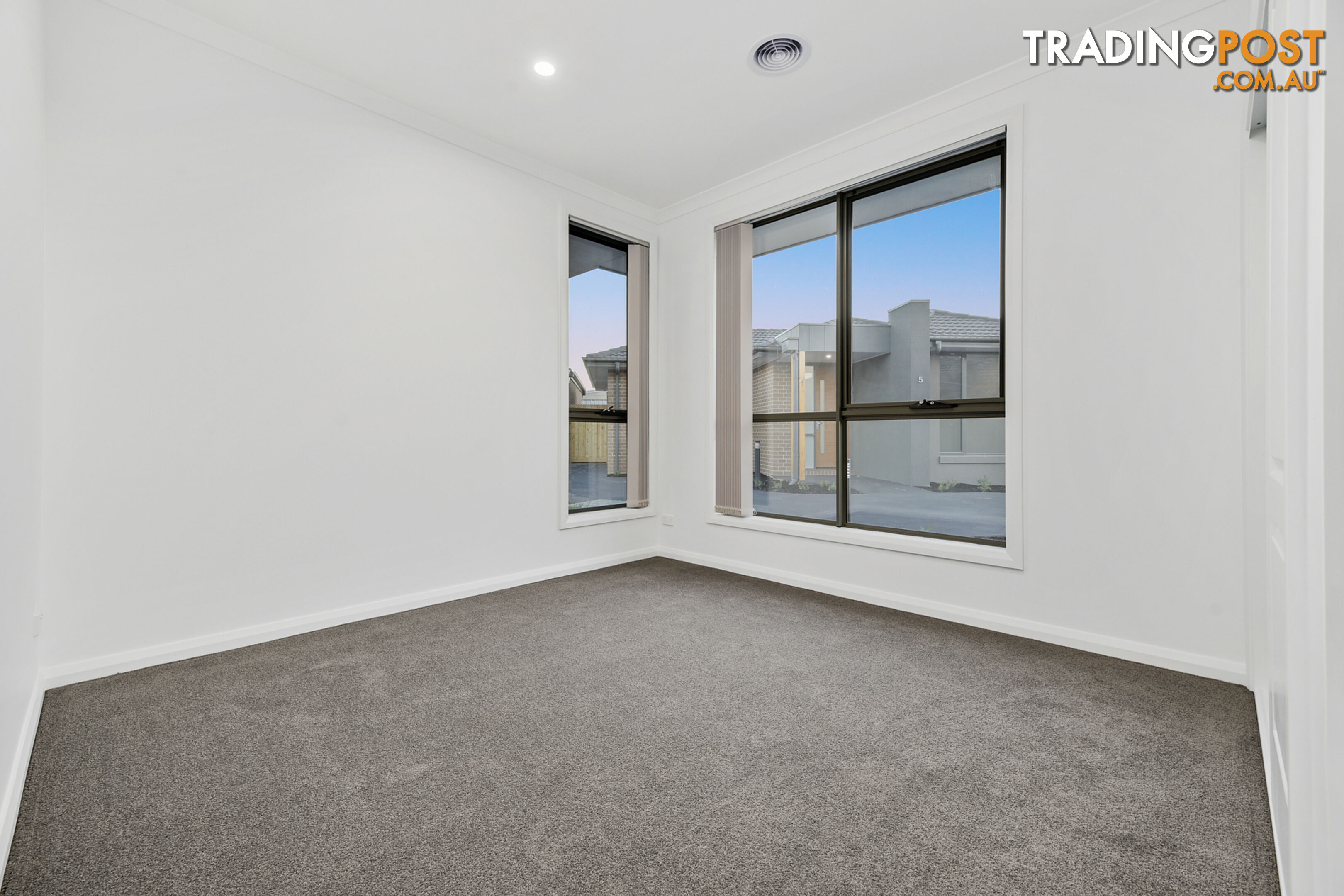 108-110 Endeavour Drive CRANBOURNE NORTH VIC 3977