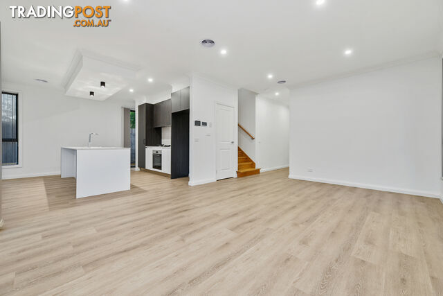 108-110 Endeavour Drive CRANBOURNE NORTH VIC 3977