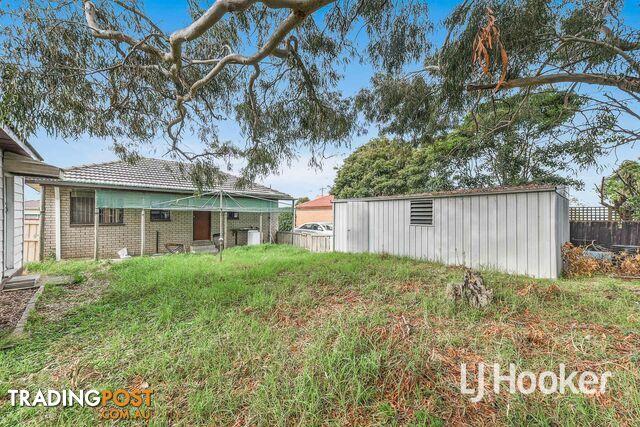 11 William Avenue HALLAM VIC 3803