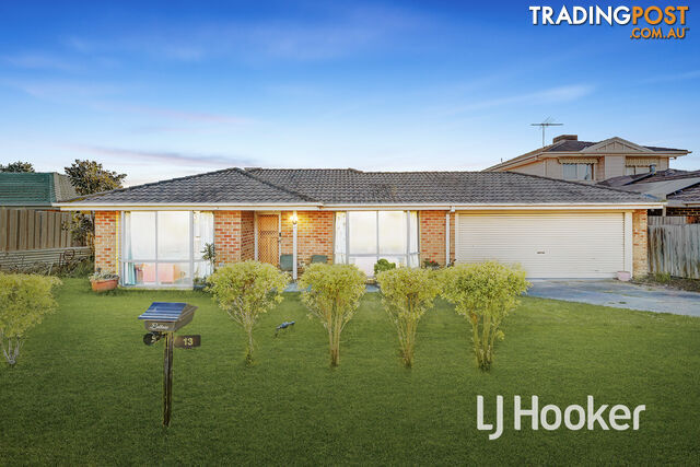 13 Belvedere Court HAMPTON PARK VIC 3976