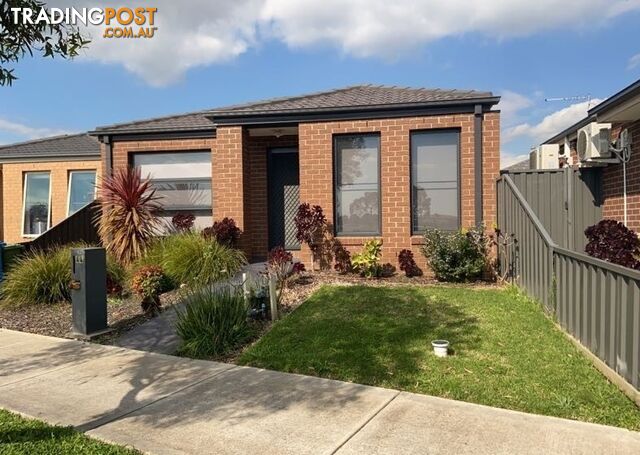 44 Parklink Drive CRANBOURNE EAST VIC 3977