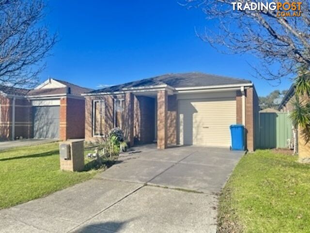 23 Mossman Drive CRANBOURNE EAST VIC 3977