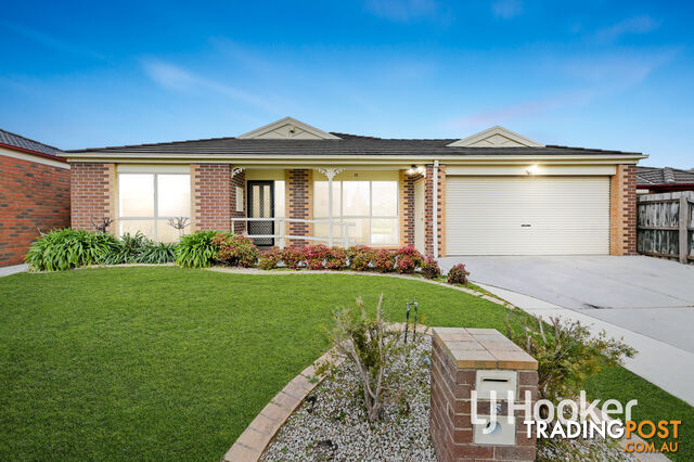 15 Somerset Court NARRE WARREN SOUTH VIC 3805