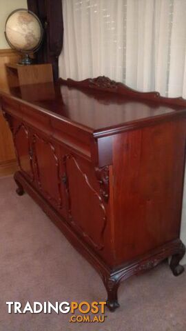 Superb Cedar Sideboard & Large Gold Framed Mirror $1,850 for BOTH - photo 5 of 7