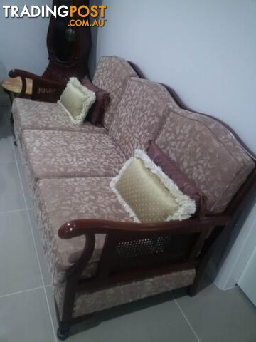 Retro Jarvi Style Lounge Suite, 3 Seater & 2 Chairs. Piano Stool