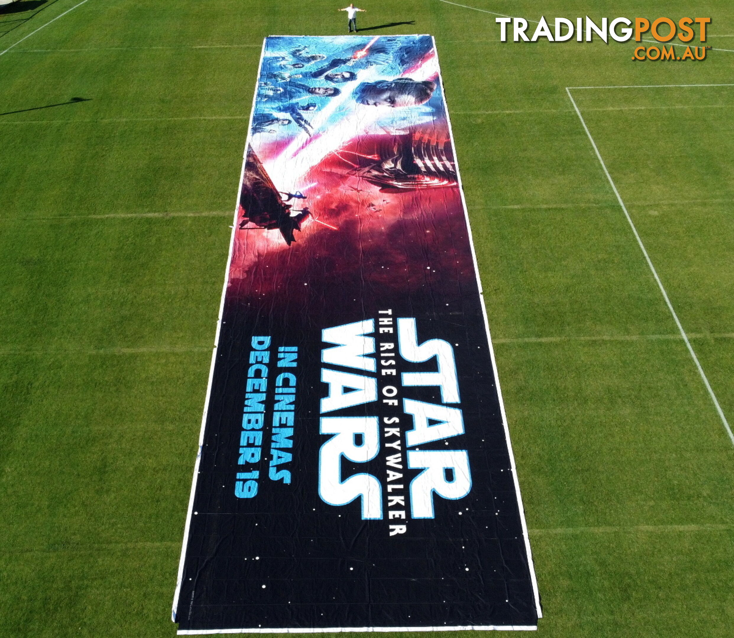 World's Largest Star Wars Poster 40m x 10m (400m2)