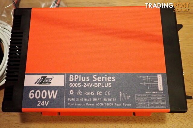 RRP $560. New 600w (1800w peak) 24Vdc-240Vac Pure Sine Wave Smart Power Inverter