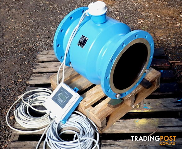 New Endress+Hauser DN300, Proline Promag W 400 Electromagnetic Flowmeter