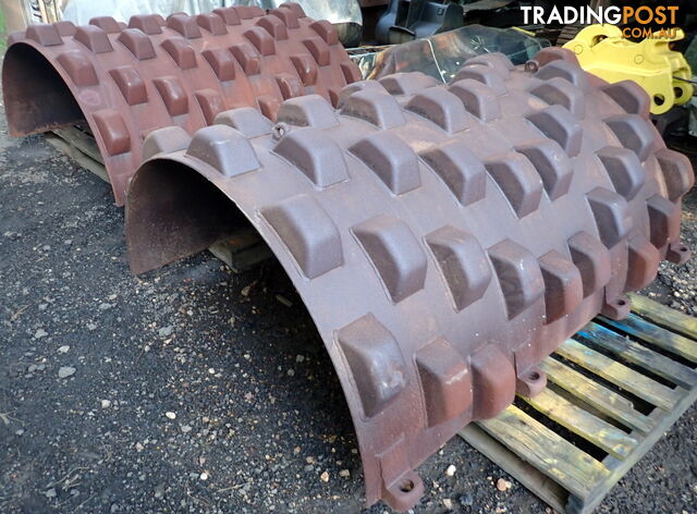 Padfoot Drum Roller Compactor Over Smooth Shell Kit 2120mm x 1535mm for Dynapac - photo 5 of 10