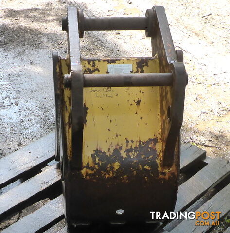 3-7 ton (45, 38mm pin) 450mm Jaws Excavator & Backhoe GP Digging & Trenching Bucket