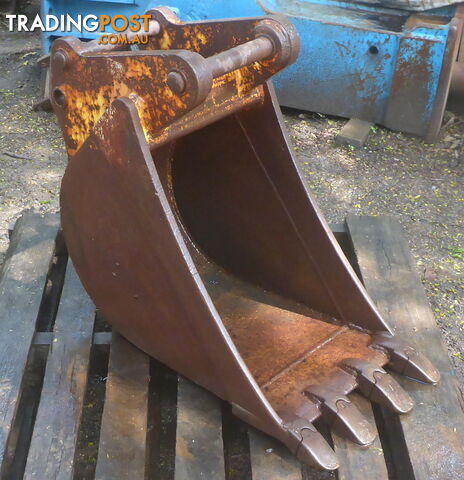 3-7 ton (45, 38mm pin) 450mm Jaws Excavator & Backhoe GP Digging & Trenching Bucket