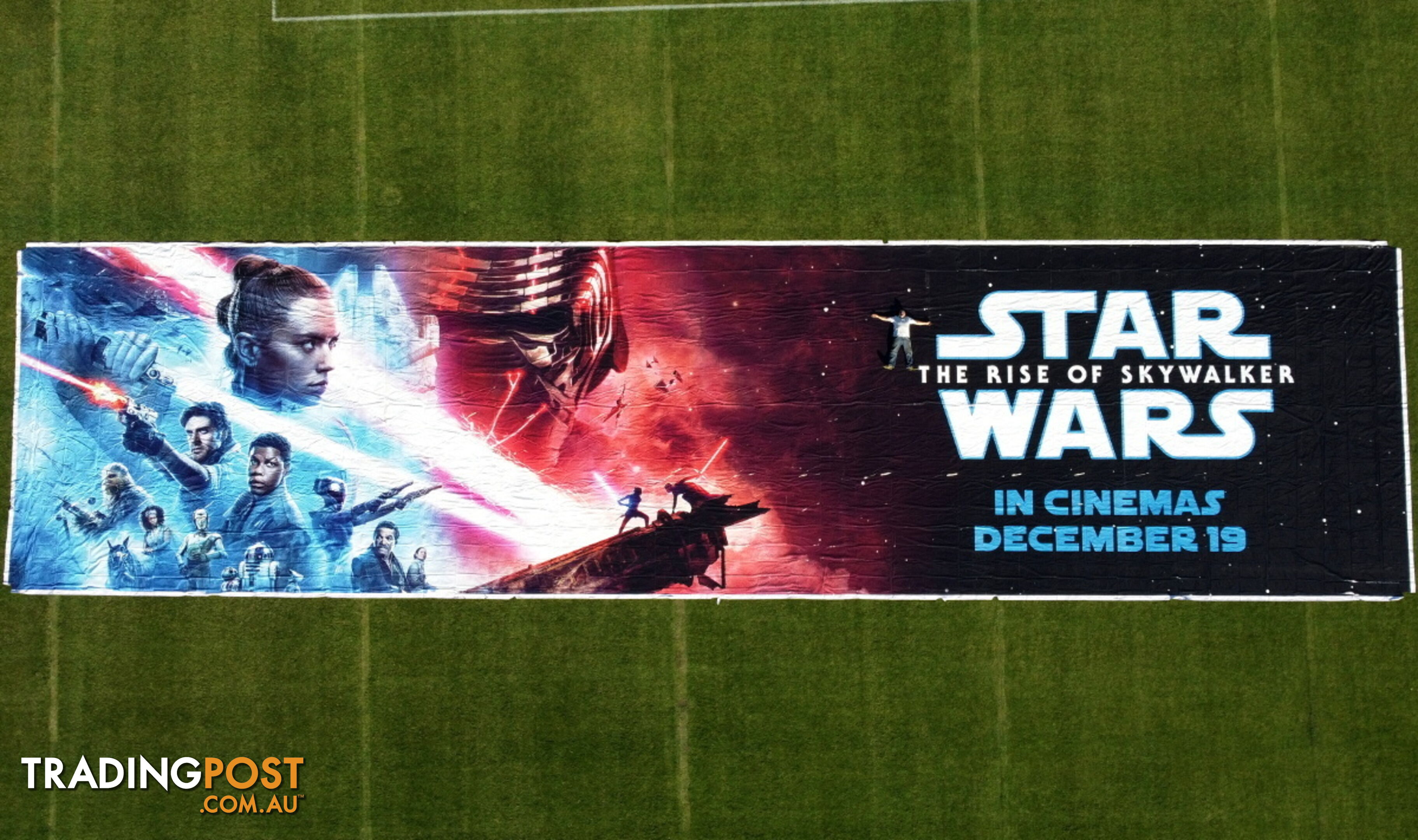 World's Largest Star Wars Poster 40m x 10m (400m2)