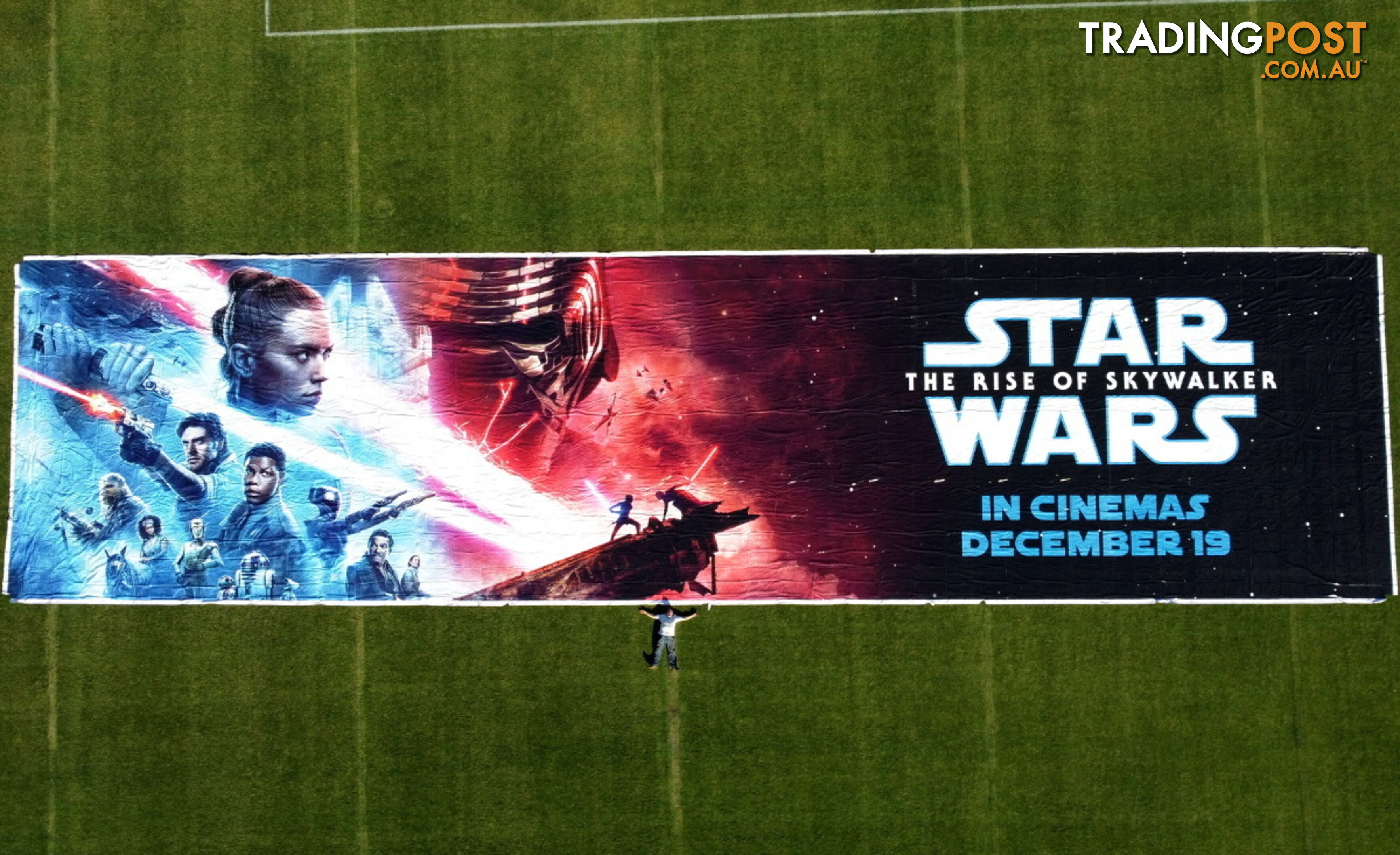 World's Largest Star Wars Poster 40m x 10m (400m2)