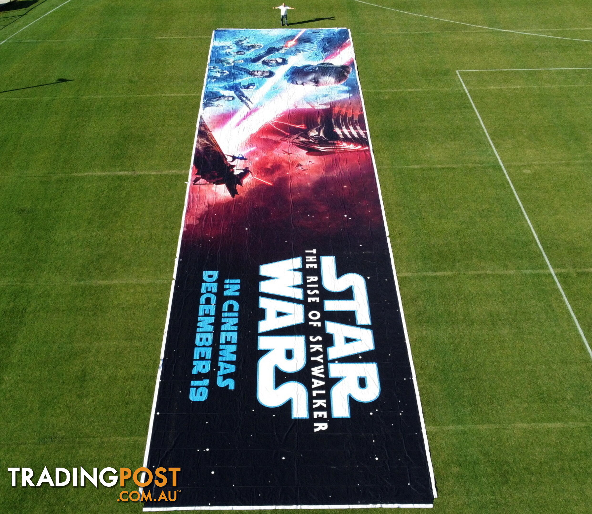 World's Largest Star Wars Poster 40m x 10m (400m2)