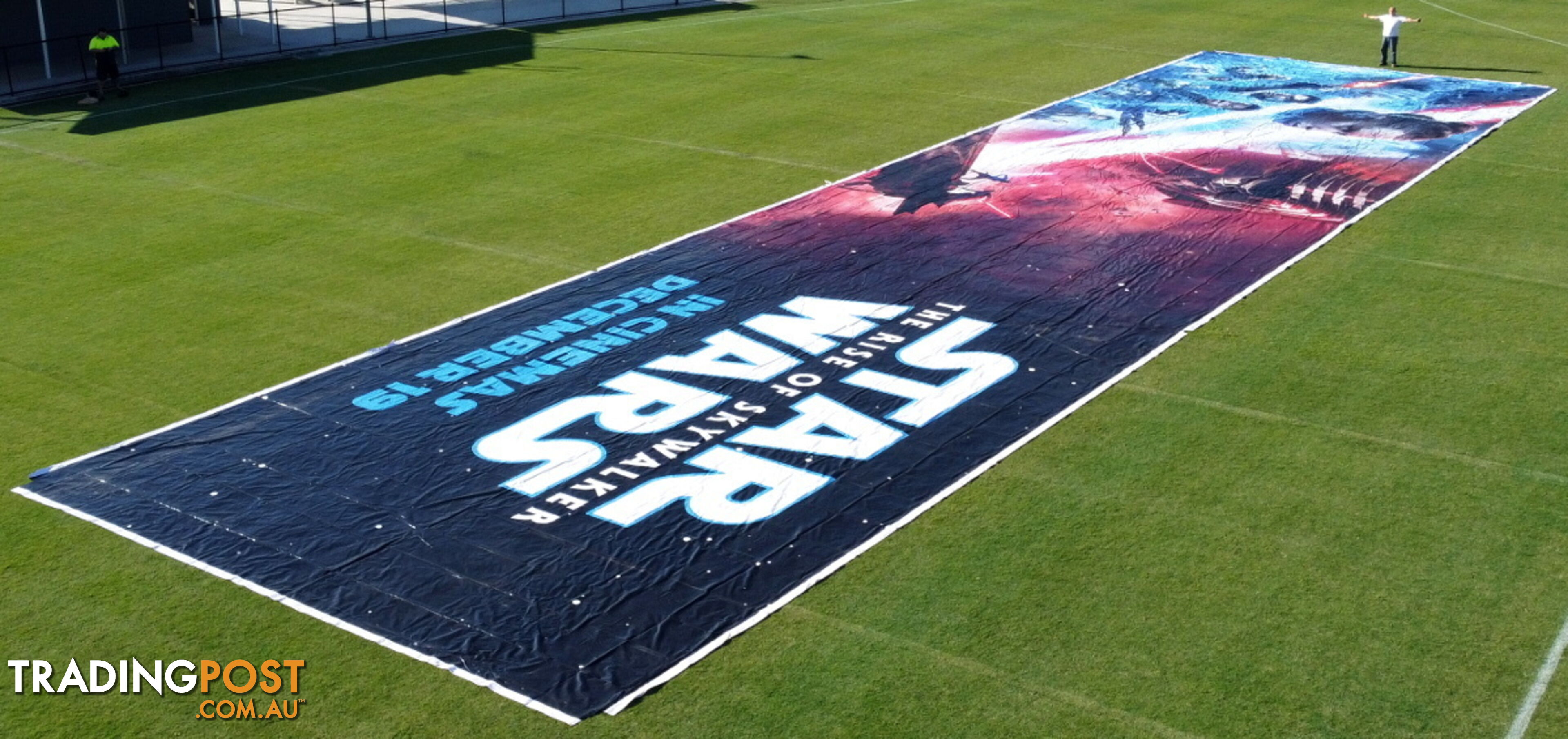 World's Largest Star Wars Poster 40m x 10m (400m2)