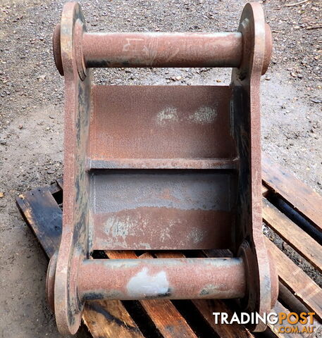 35-80 ton (130/115mm pin) Excavator Headstock Hitch Mounting Plate