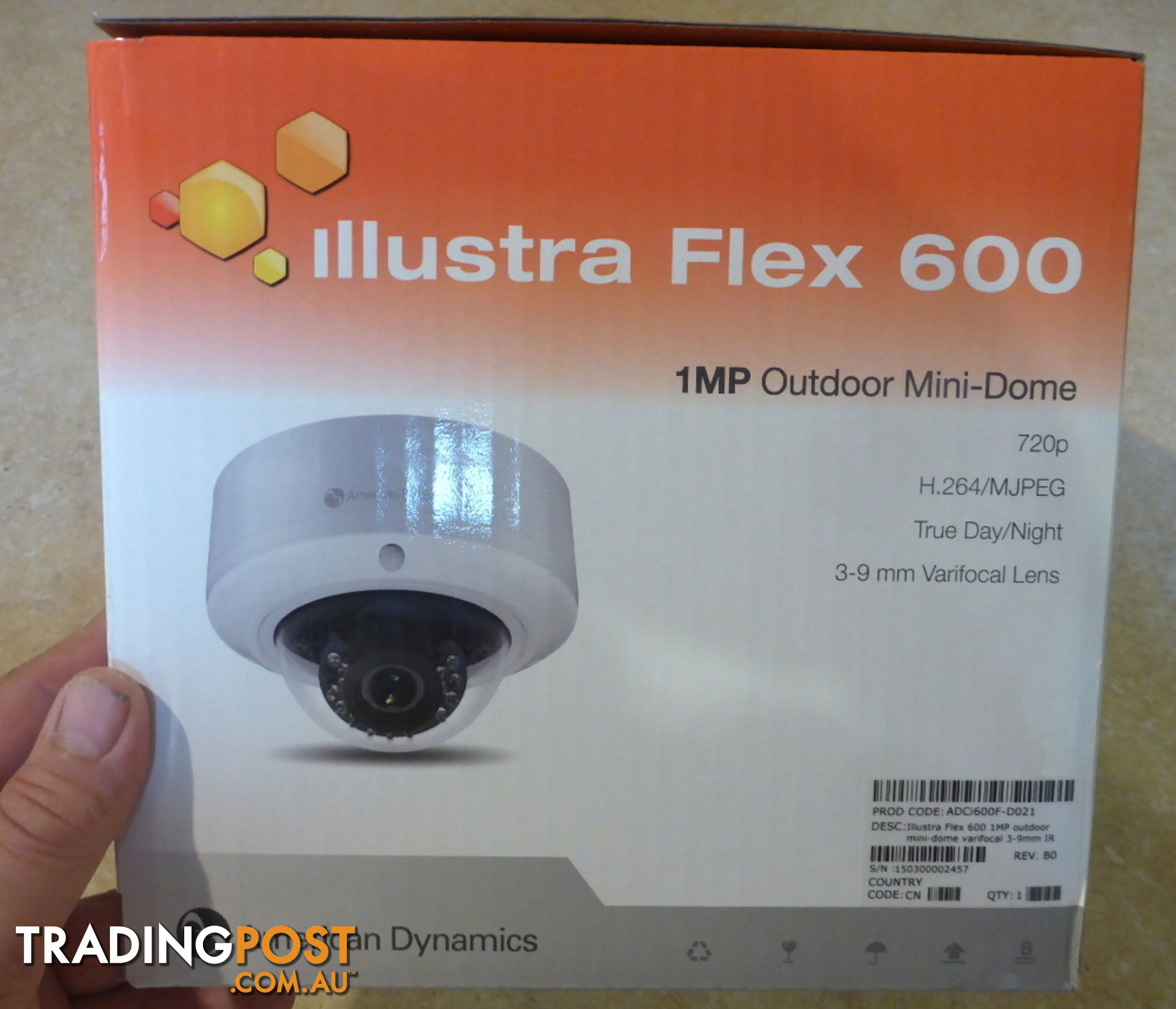 New Tyco / American Dynamics Illustra Flex 600 Mini Dome IP / CCTV Outdoor Security Camera