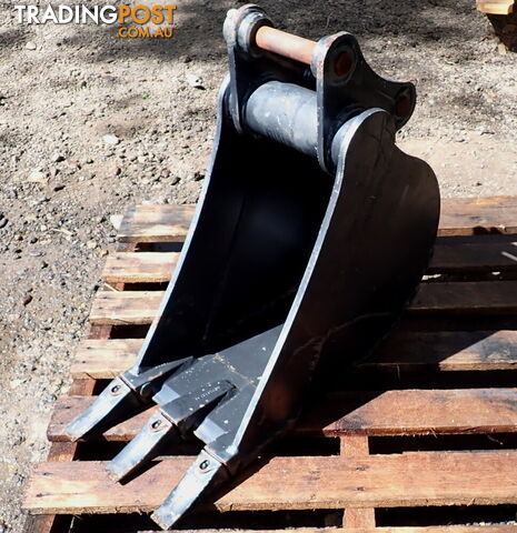 New 1.5-4 ton (35mm pin) 300mm AHE Excavator Digging GP Bucket (High Capacity)