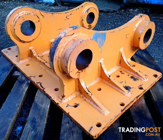 New 30-46 ton (100mm pin) Excavator Headstock Hitch Mounting Plate