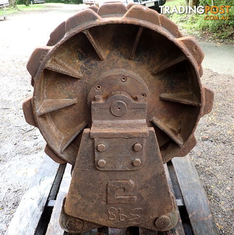 16-32 ton (80mm pin) 450mm Excavator Compaction Wheel