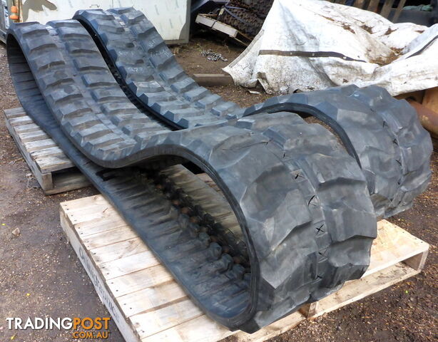 Genuine Komatsu PC95 Excavator Rubber Tracks 450x76x84