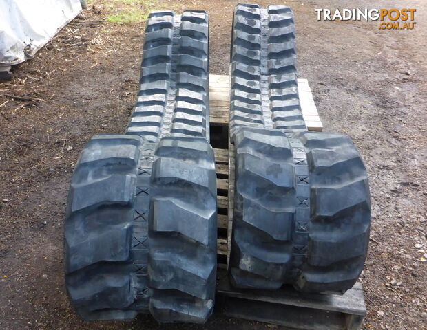 Genuine Komatsu PC95 Excavator Rubber Tracks 450x76x84