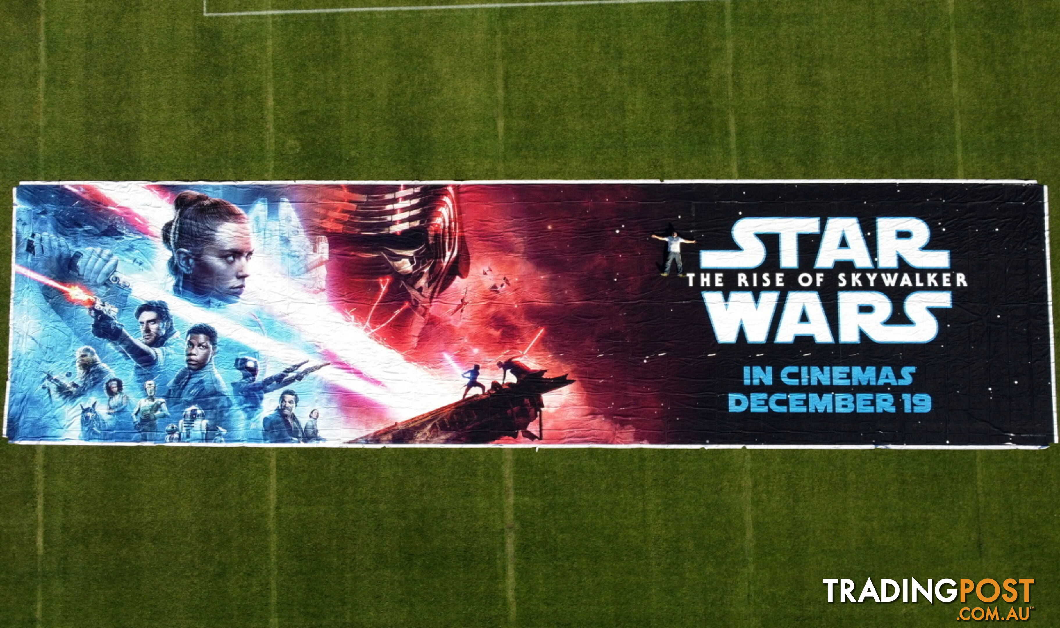 World's Largest Star Wars Poster 40m x 10m (400m2)