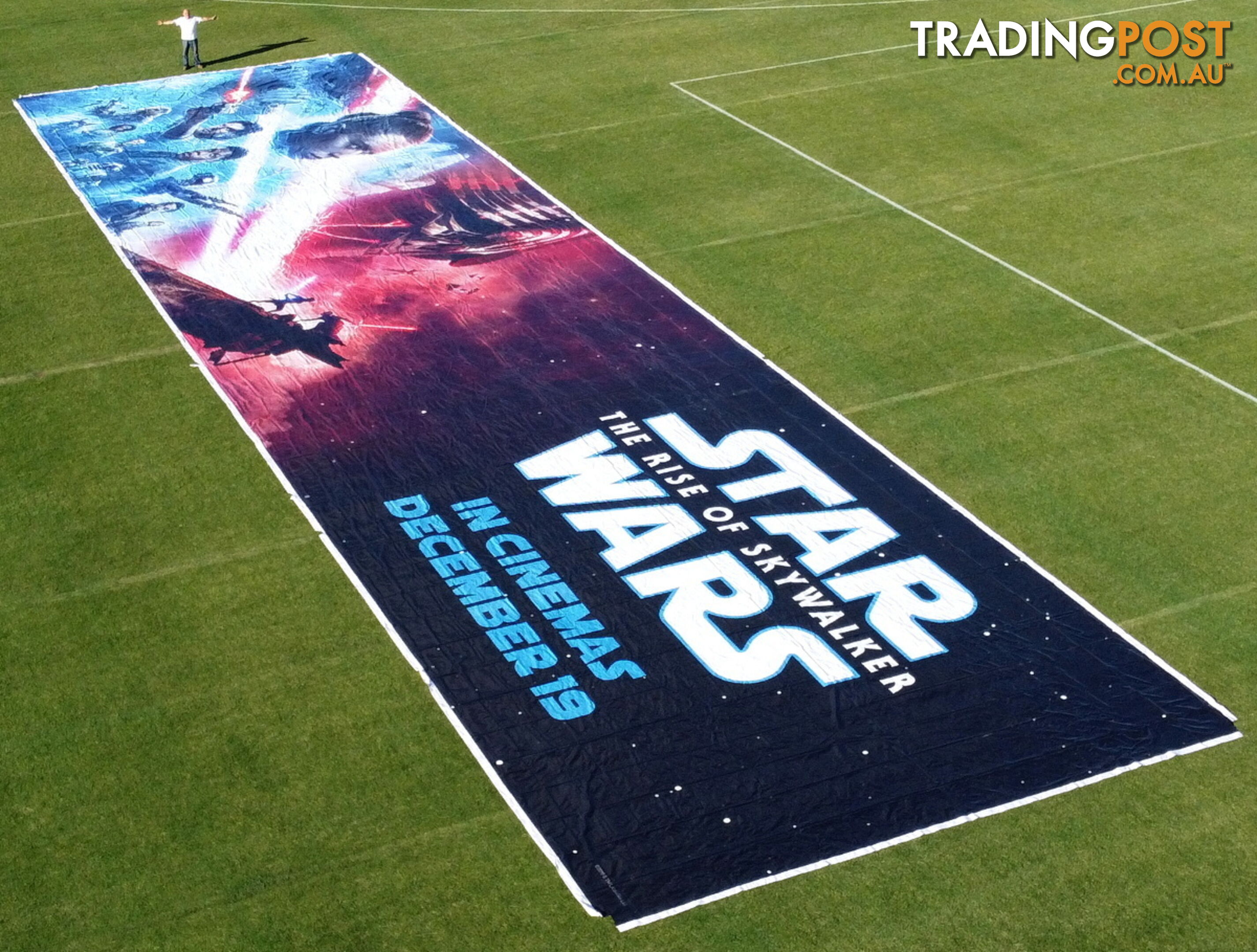 World's Largest Star Wars Poster 40m x 10m (400m2)