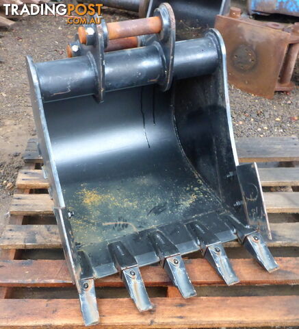 New 3-7 ton (45mm pin, 245mm CtoC) 600mm AHE Excavator Digging GP Bucket