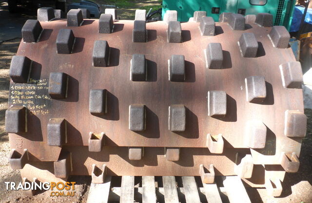 Padfoot Drum Roller Compactor Over Smooth Shell Kit 2130 x 1600mm for Ingersoll Rand - photo 2 of 10