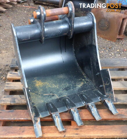 New 3-7 ton (45mm pin, 245mm CtoC) 600mm AHE Excavator Digging GP Bucket