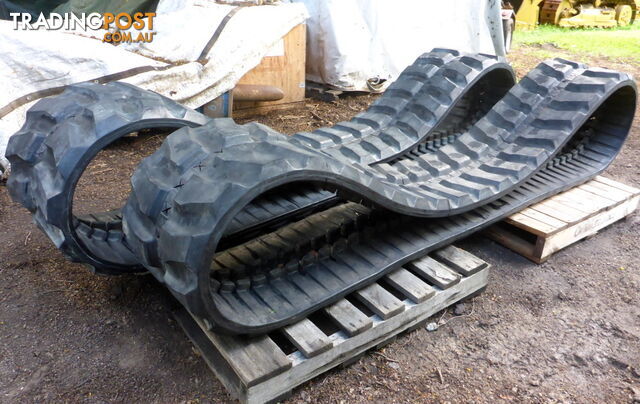 Genuine Komatsu PC95 Excavator Rubber Tracks 450x76x84 - photo 3 of 10