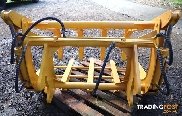 Almost New 1600mm Tractor Loader Telehandler Hydraulic Log Grab Grapple