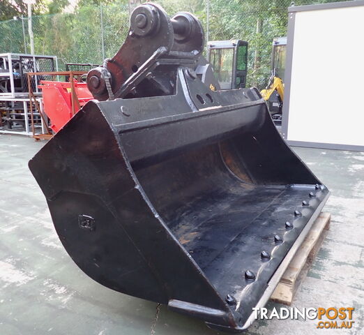 22-47 ton (90mm pin) 2100mm JB/AHE Excavator Tilting Mud Batter Bucket