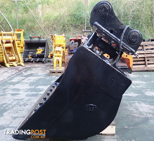 22-47 ton (90mm pin) 2100mm JB/AHE Excavator Tilting Mud Batter Bucket