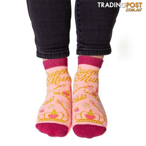 Queen Mum Feet Speak Socks