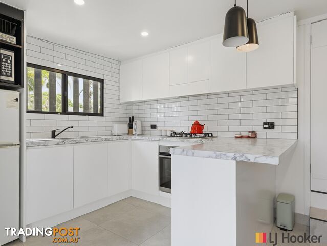 81/425 Princes Highway LAKE TABOURIE NSW 2539 - photo 4 of 25