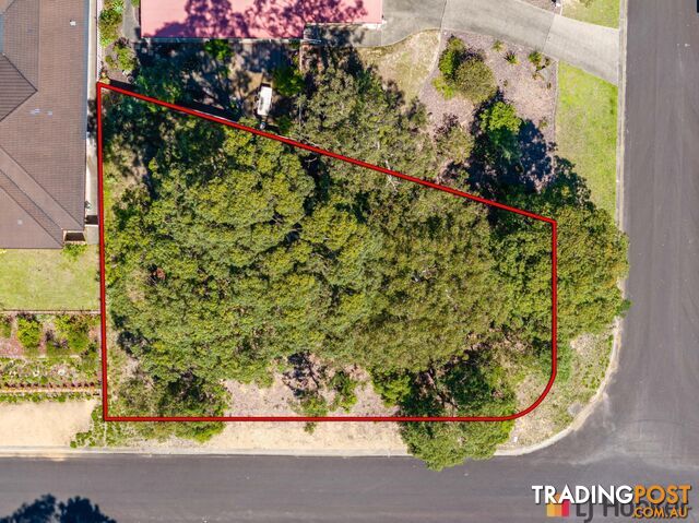31 Karoola Crescent SURFSIDE NSW 2536