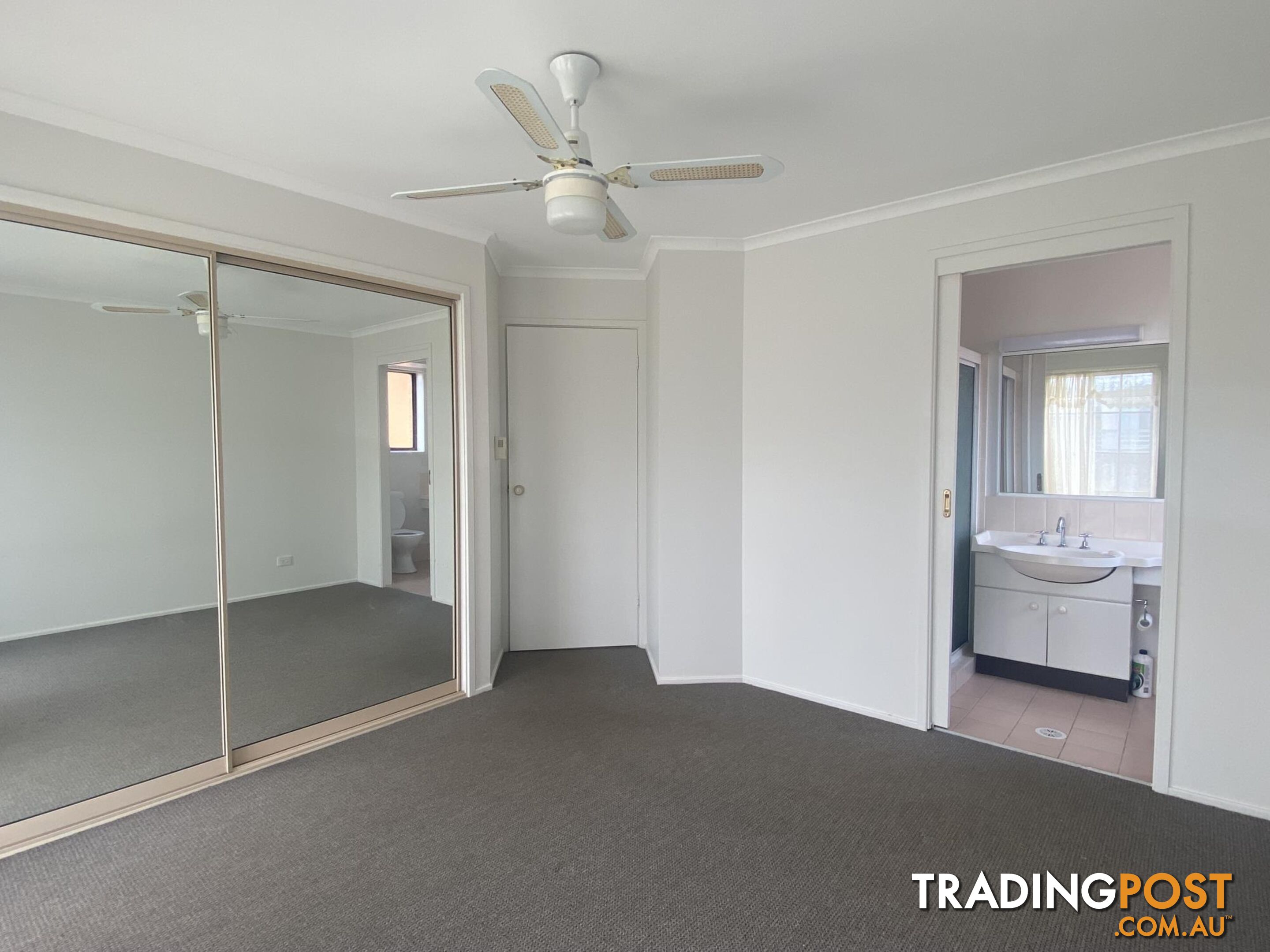 28 Wallaringa Street SURFSIDE NSW 2536