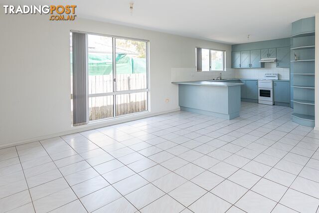6 Suzanne Way BROULEE NSW 2537 - photo 2 of 2