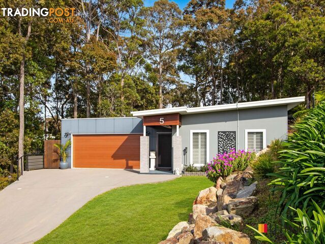 5 Escape Place MALUA BAY NSW 2536