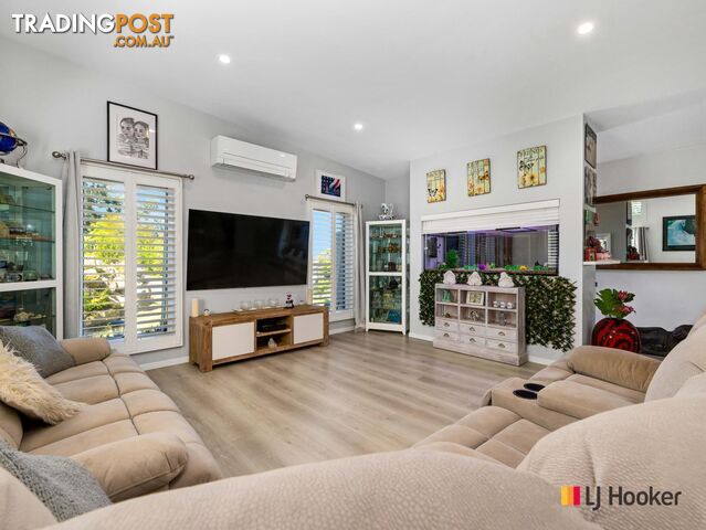 5 Escape Place MALUA BAY NSW 2536 - photo 5 of 25
