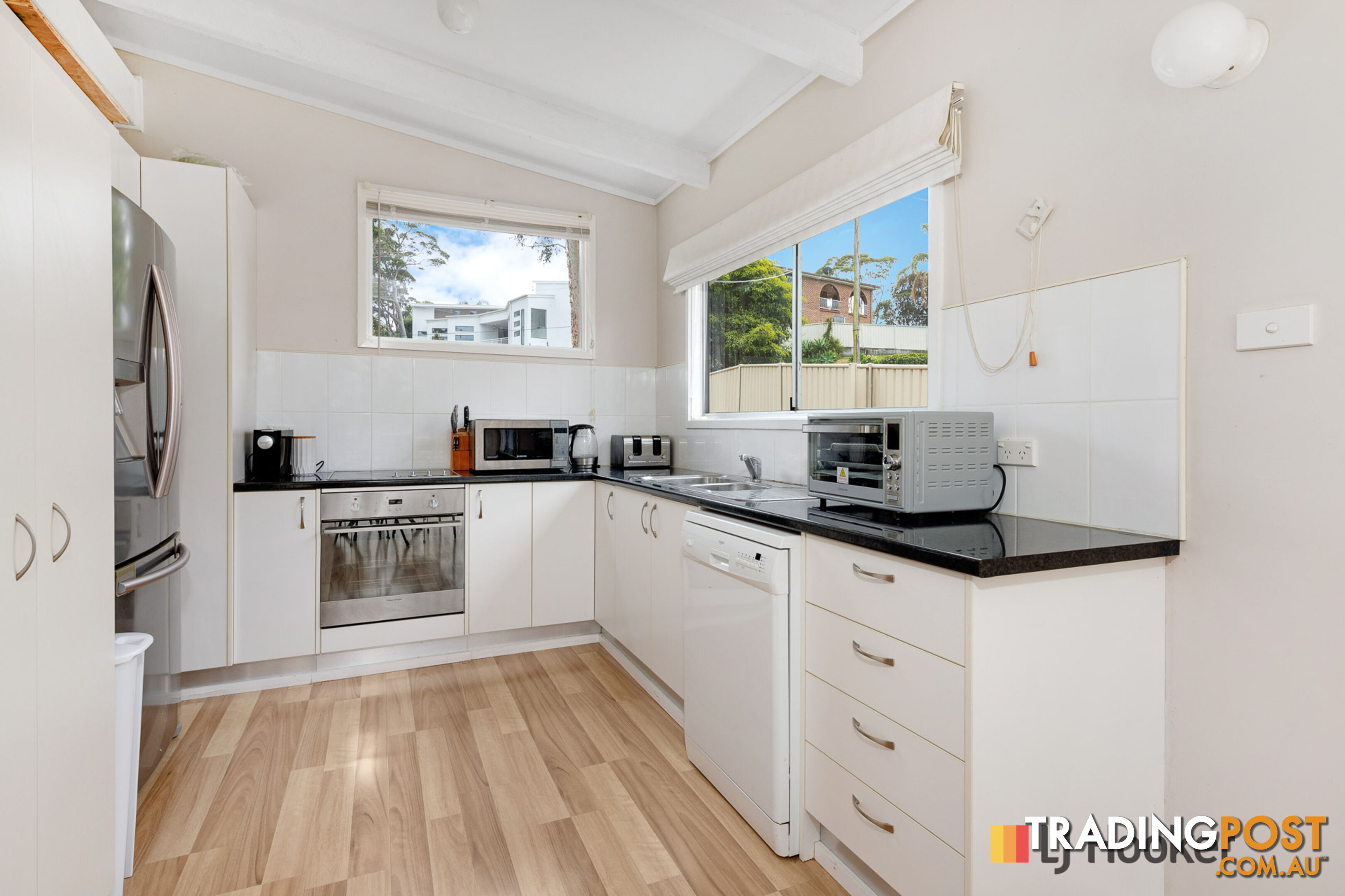 9 Tallawang Avenue MALUA BAY NSW 2536