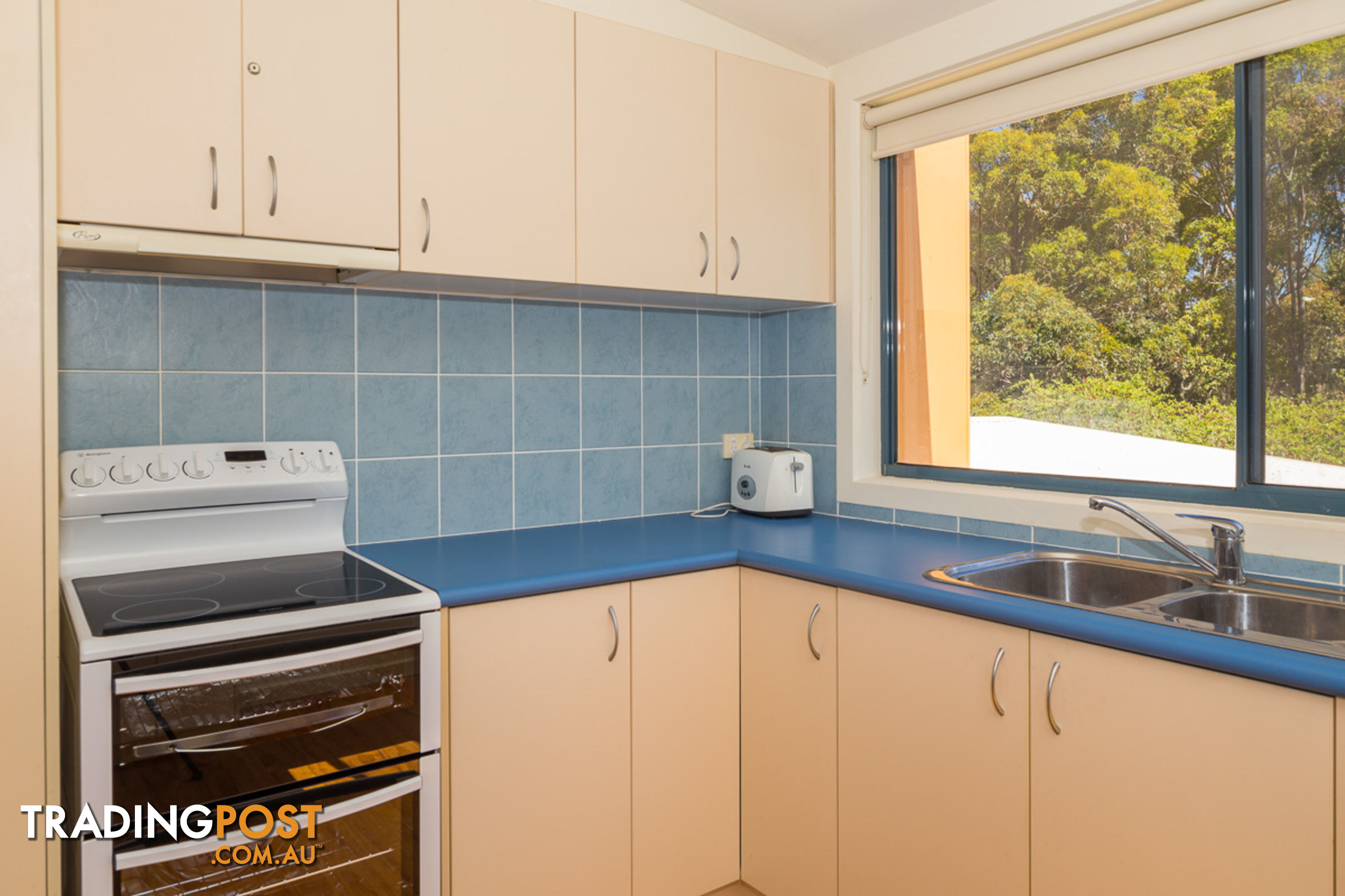 104 Tallawang Ave MALUA BAY NSW 2536